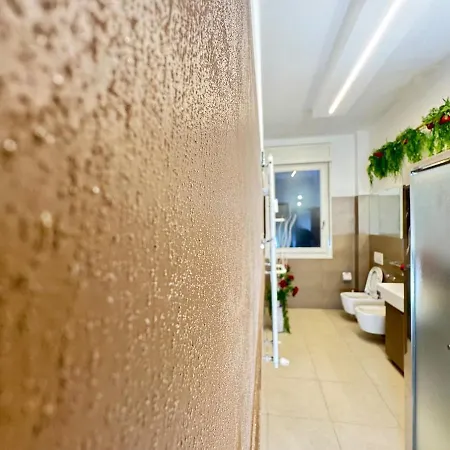公寓 Armonia House - 2 Minutes From The Station 博洛尼亚