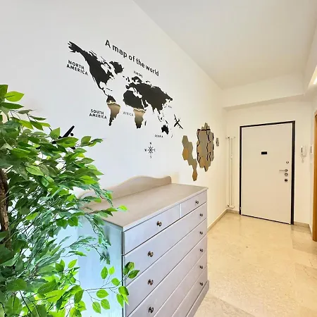 Armonia House - 2 Minutes From The Station