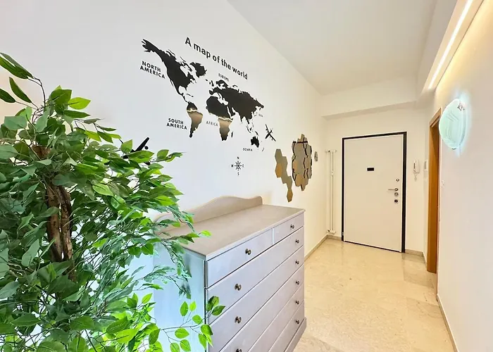 Armonia House - 2 Minutes From The Station