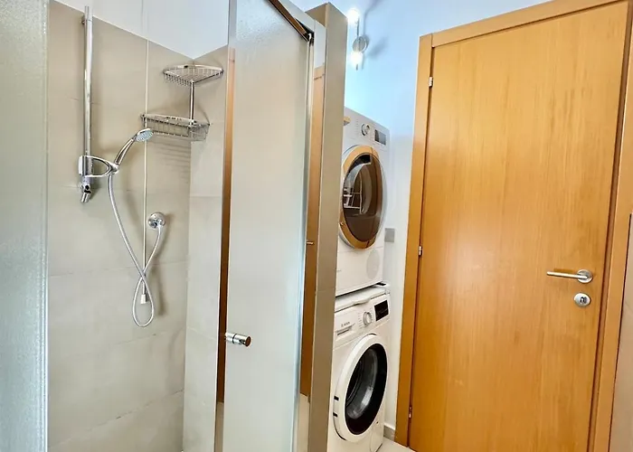 아파트 Armonia House - 2 Minutes From The Station