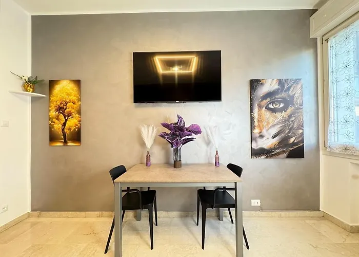 Armonia House - 2 Minutes From The Station 아파트 볼로냐