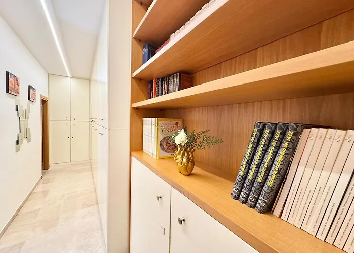 Armonia House - 2 Minutes From The Station 아파트
